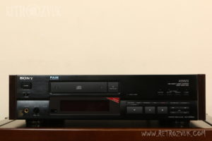 Sony CDP-X555ES Black