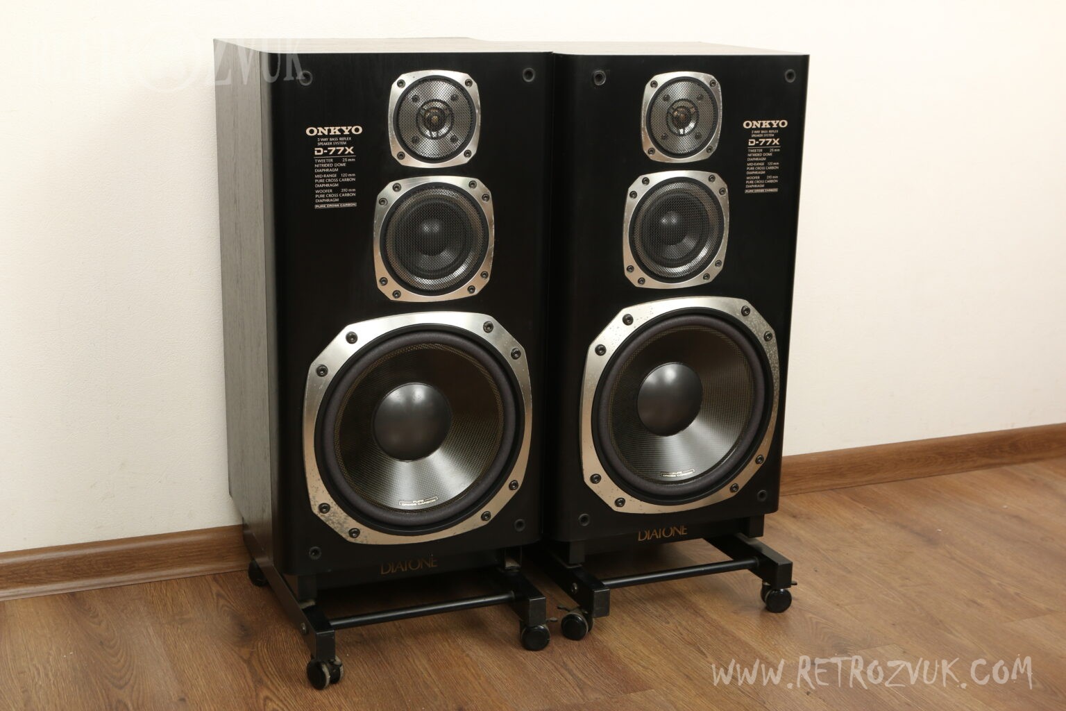 Onkyo D-77X - Retrozvuk.com