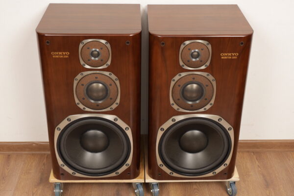Onkyo Monitor 2001 — изображение 2