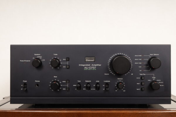 Sansui AU-D707