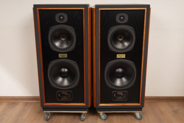 Tannoy Kingdom 12