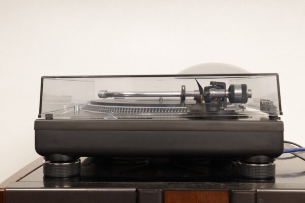 Technics SL-1210MK2 — изображение 2