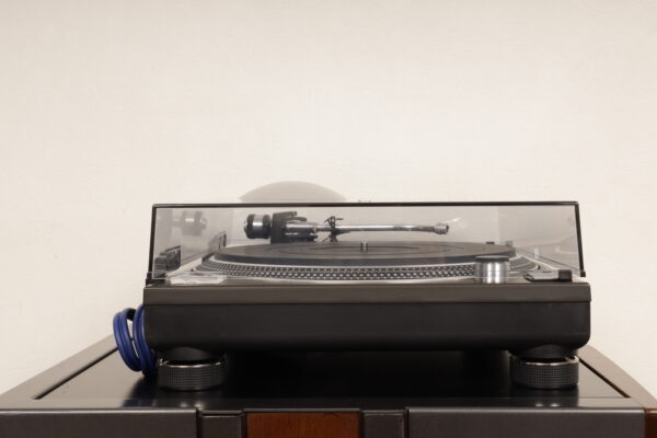 Technics SL-1210MK2 — изображение 13
