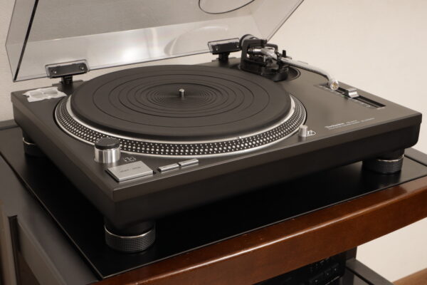Technics SL-1210MK2 — изображение 9