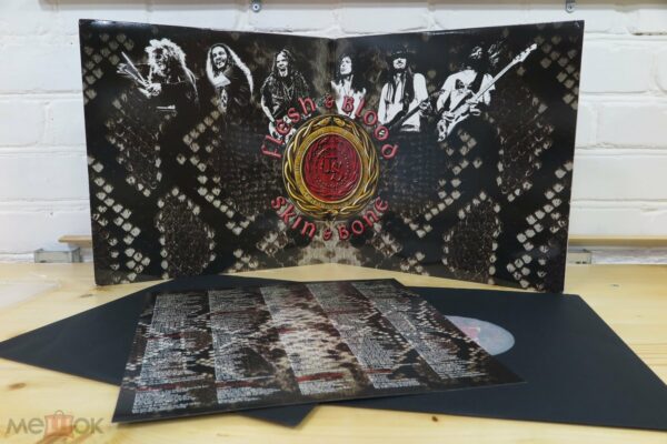 Whitesnake – Flesh & Blood (Italy) — изображение 3